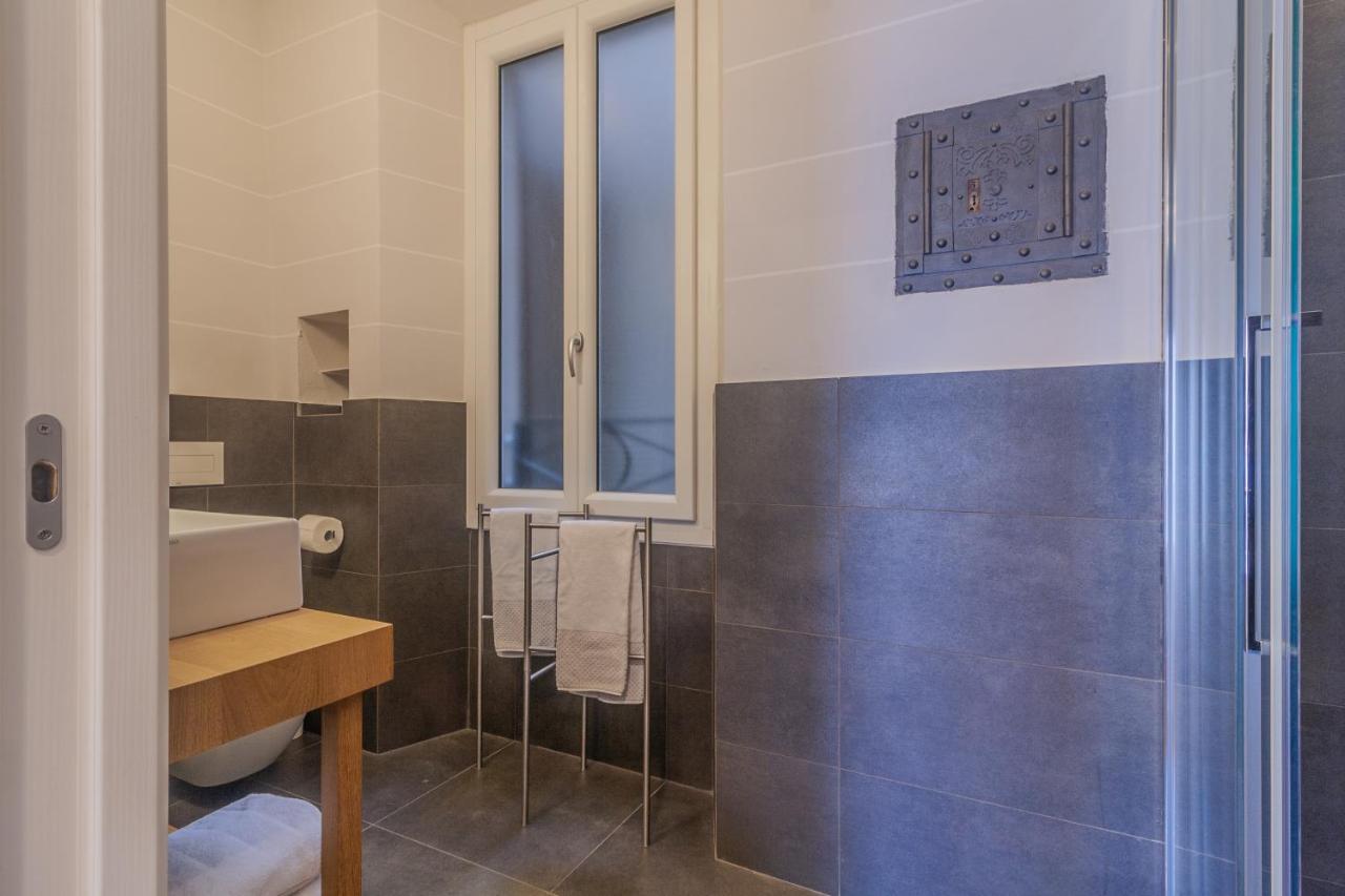 Terrazza Mazzini Stylish By Wonderful Italy Apartment เบลลาโจ ภายนอก รูปภาพ